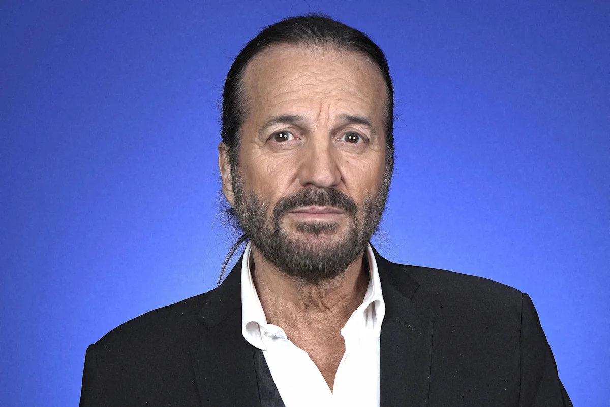 Portrait de Francis Lalanne
